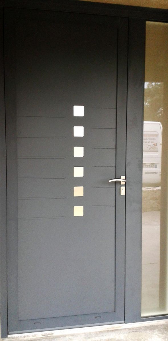 installation-pose-portes-d-entree-menuiserie-marionneau-vallet-44-398CBE513-7CE6-99F7-5908-86F4E0BD5160.jpg